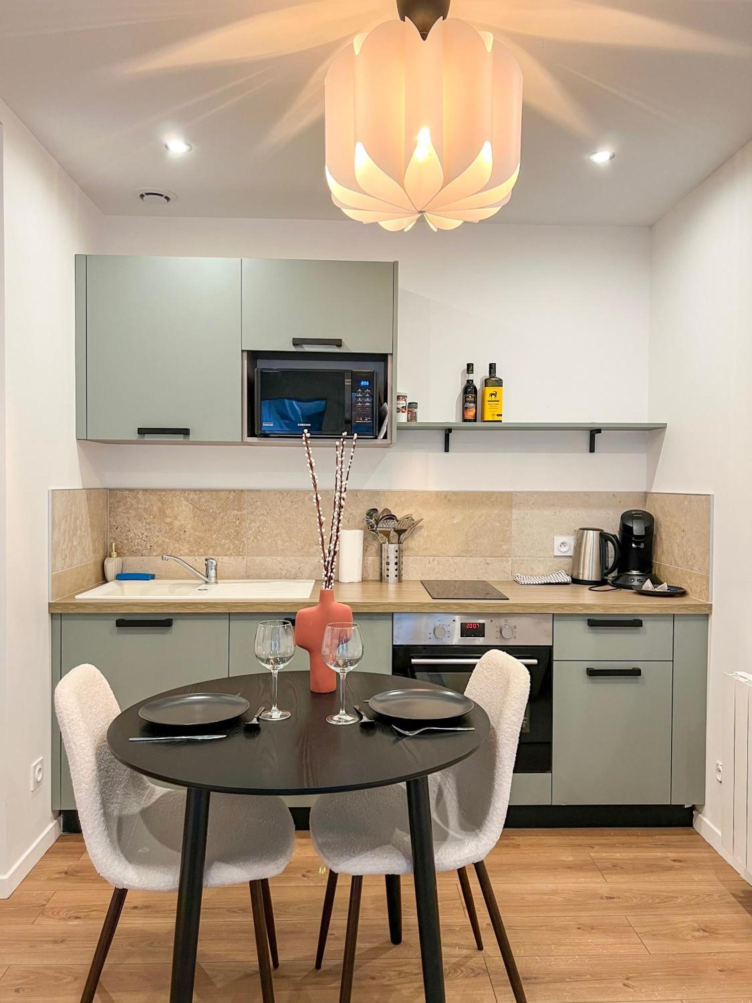Апартаменты Bibemus Casa Maja - Baignoire Balneo - Parking - Terrasse Сент-Этьен Экстерьер фото
